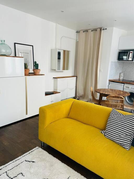 Comme A La Maison-Porte De Paris Appartement Pantin Buitenkant foto