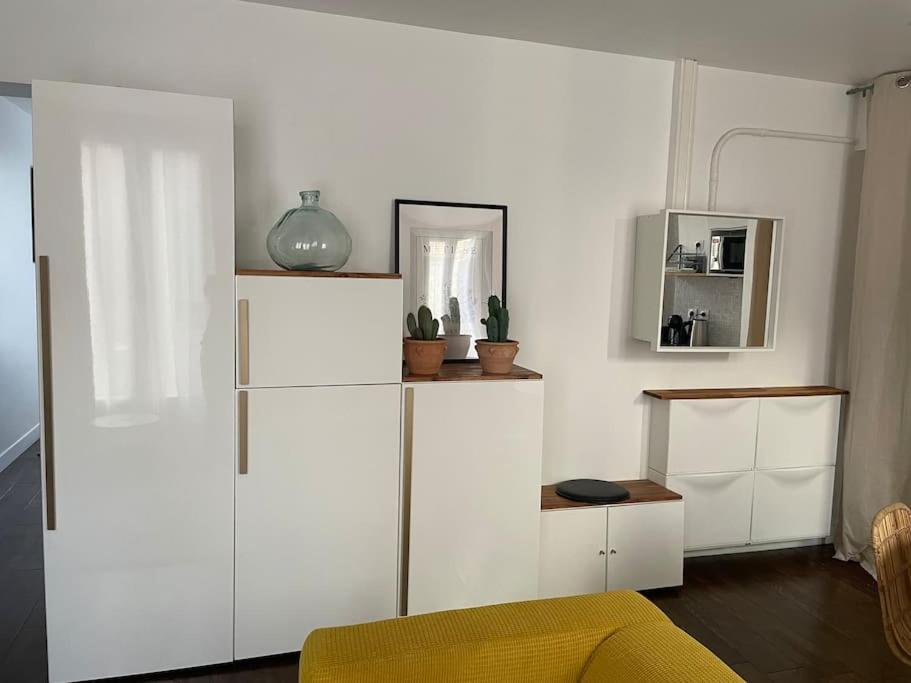 Comme A La Maison-Porte De Paris Appartement Pantin Buitenkant foto